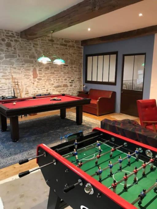 La Maison De Lea, Chambres D'Hotes De 14 Couchages Tournus Luaran gambar