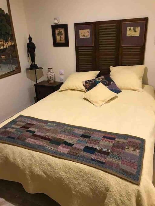 La Maison De Lea, Chambres D'Hotes De 14 Couchages Tournus Luaran gambar